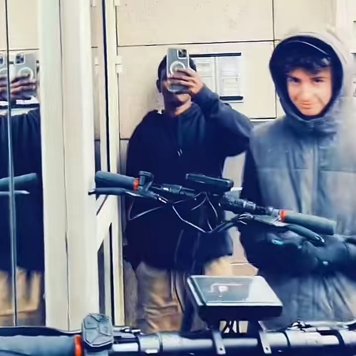 Wãtã Drãgoumõ Baros 🇬🇳🇫🇷