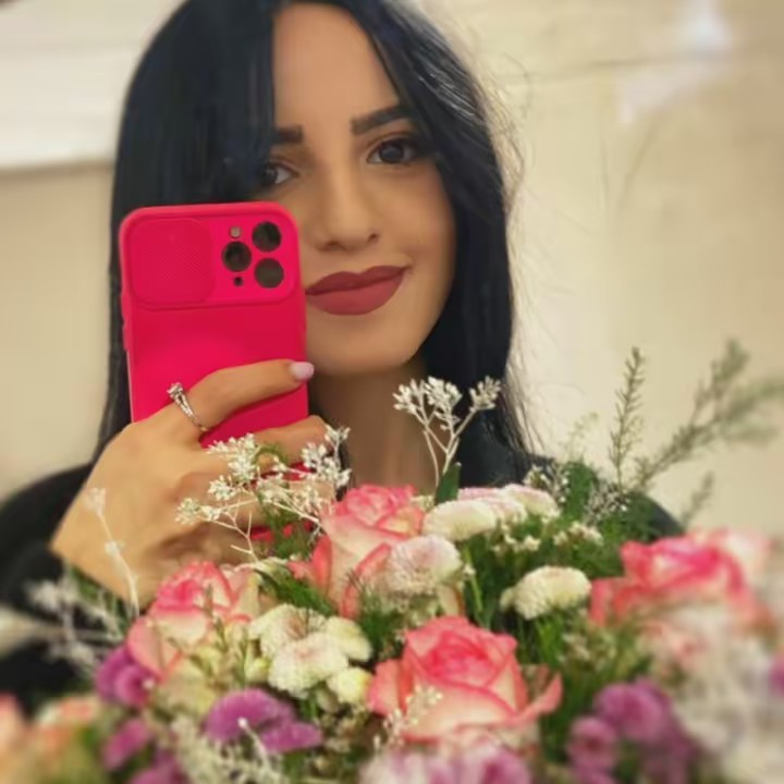 𝓐𝓻𝓶𝓲 /𝓘𝓷𝓯𝓵𝓾𝓮𝓷𝓬𝓮𝓻