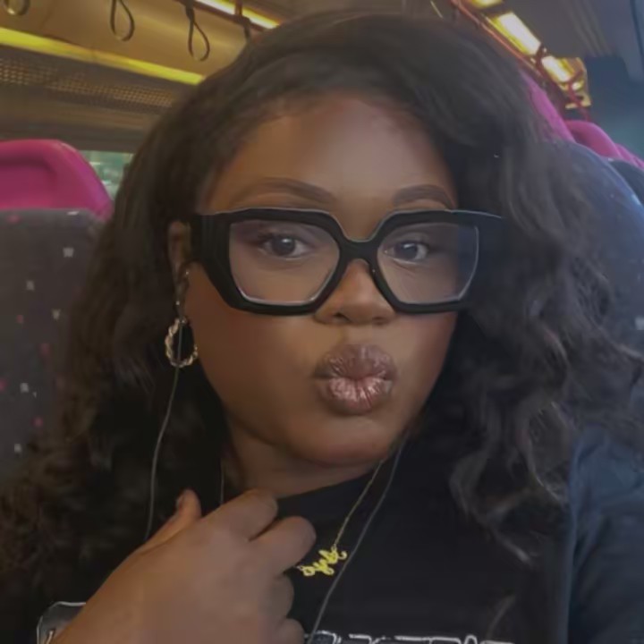 Ayomaurice | PR Girlie