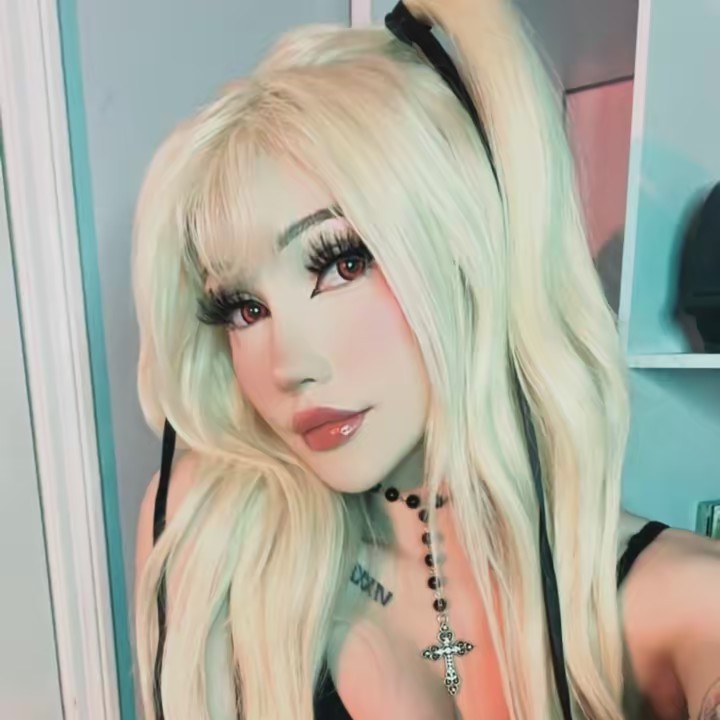 Lena Foxx 🖤