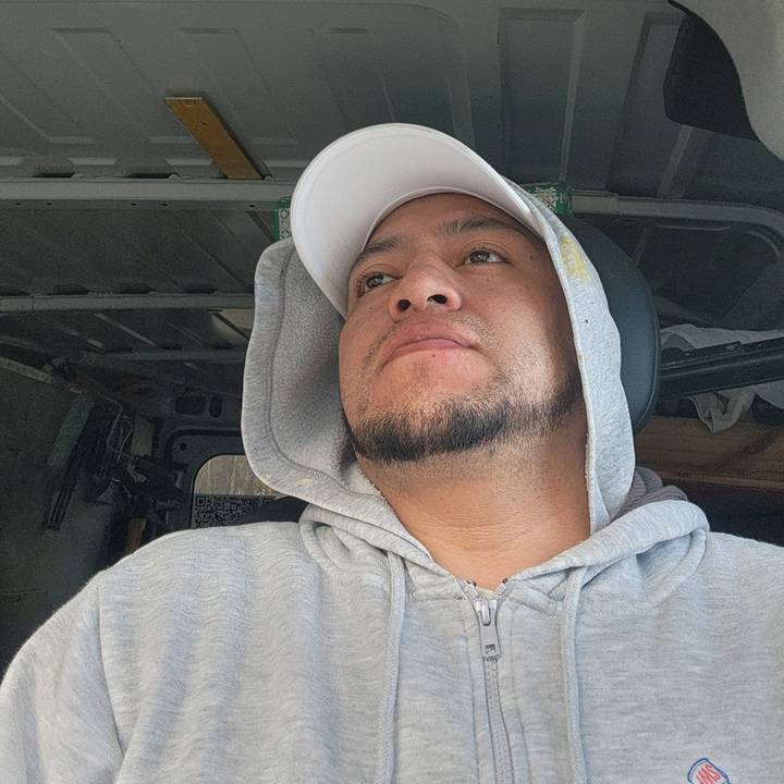 ERICK B G  🇪🇨🇪🇨