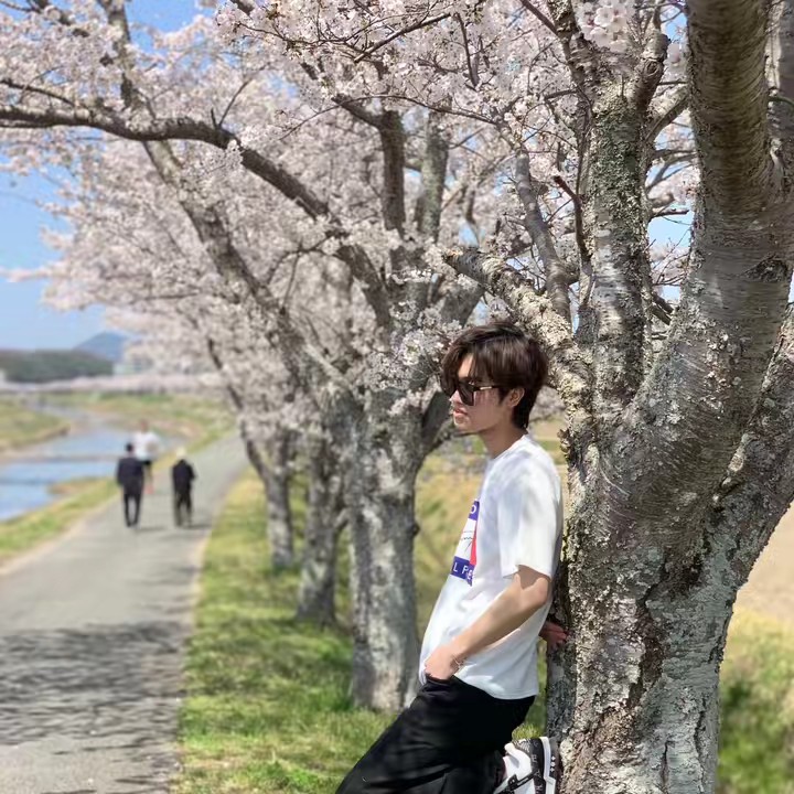 Nửa năm thời gian