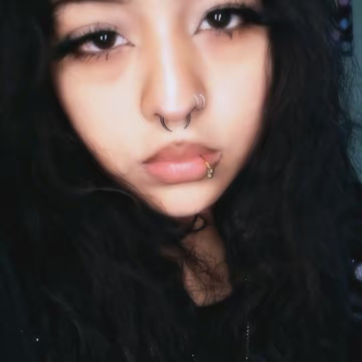 𝑀𝓎𝓇𝒾𝒶𝓂