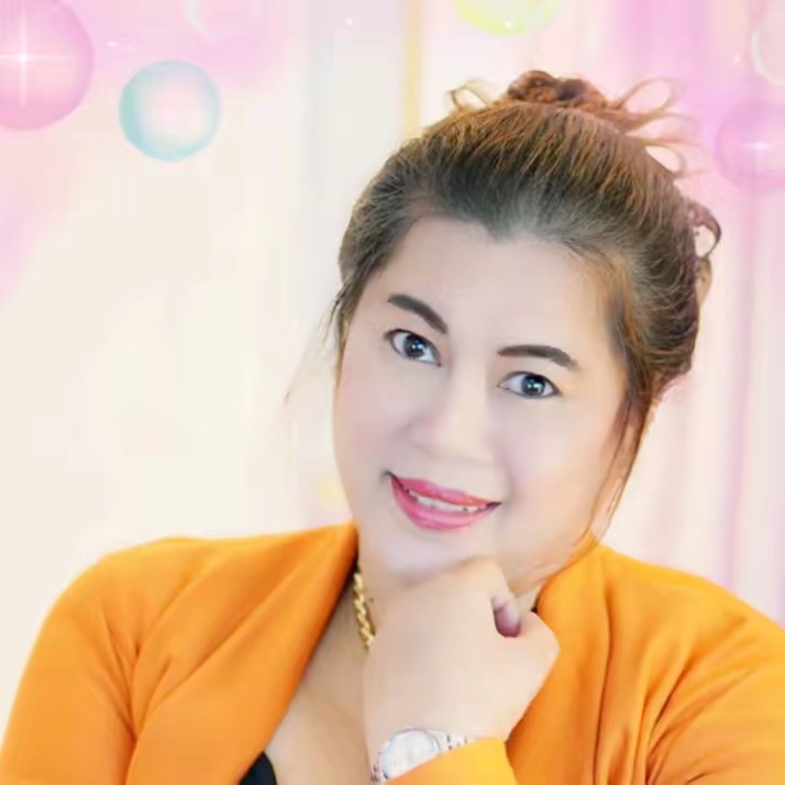 คุณยายจอยสร้างรายได้และบันเทิง