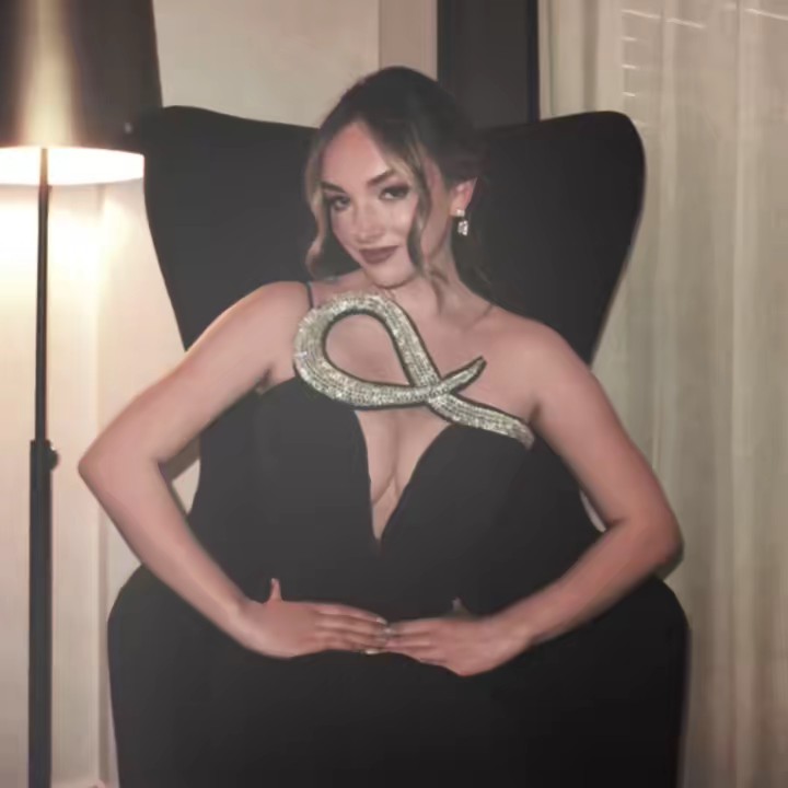 𝒽ℴ𝓁𝓁𝓎ℴ𝒶𝓀𝓈 𝓍