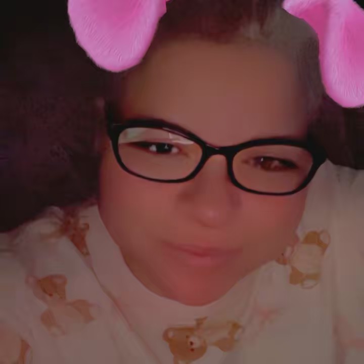 Steffnie.   💜💜💜💜💜💜💜💜