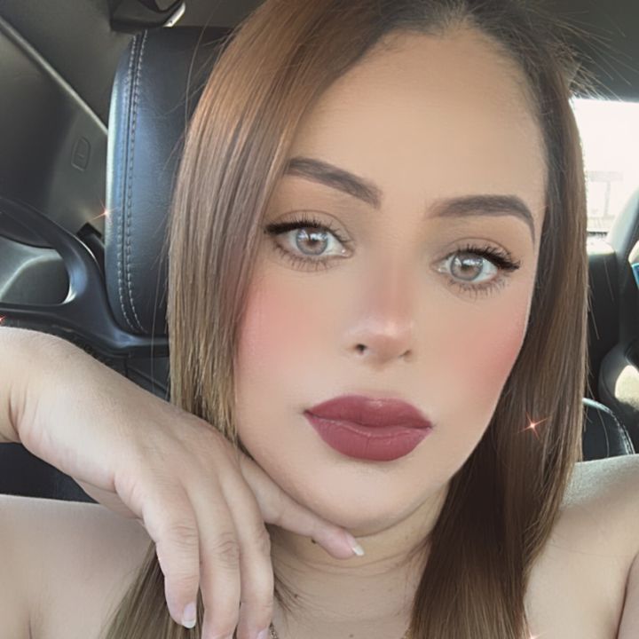 ♥️🍓Nessa🍓♥️