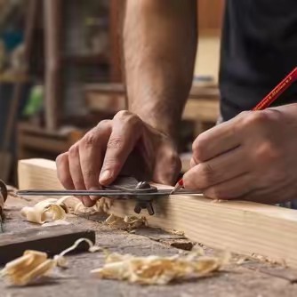 Holzarbeiter Werkzeugsüchtig