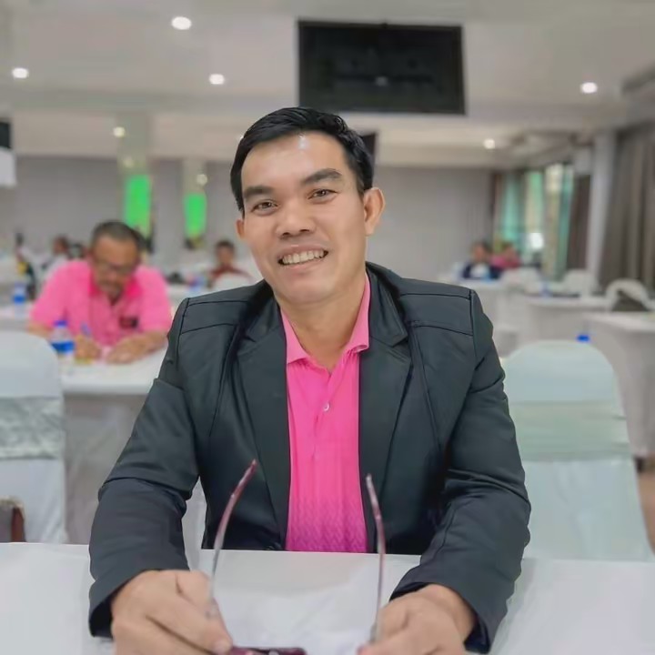 พุฒิพงศ์  อะโทมี่