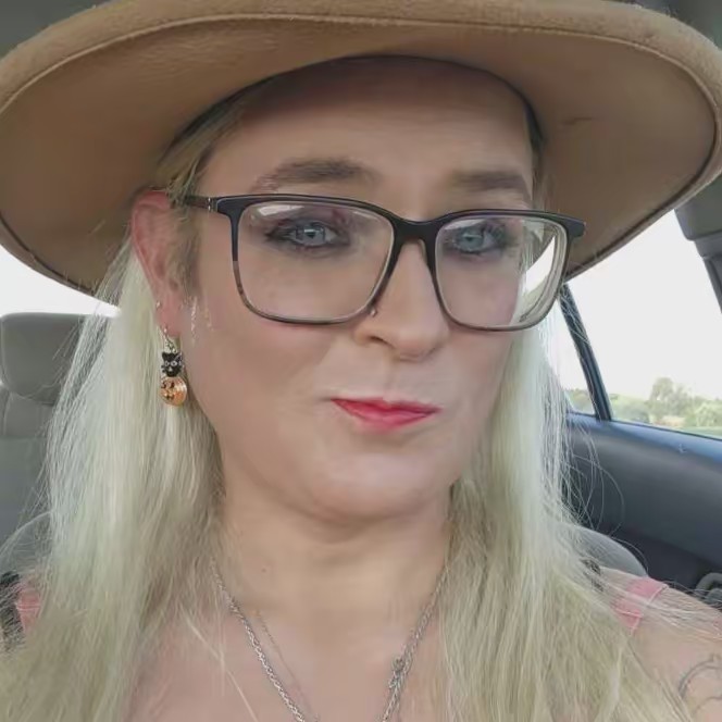 Danielle 🏳️‍⚧️