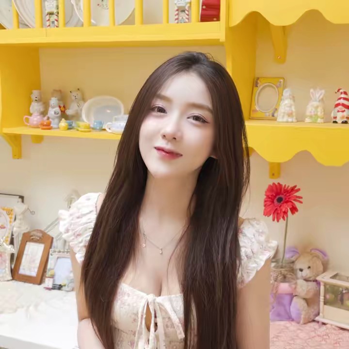 ไอซ์ซึ 𐙚 ˚