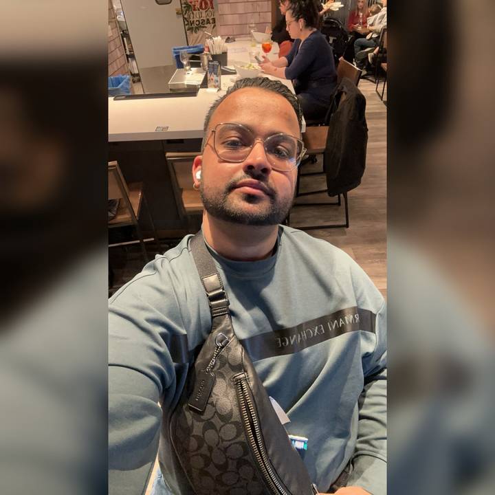 K-A-R-A-N-597🇸🇷