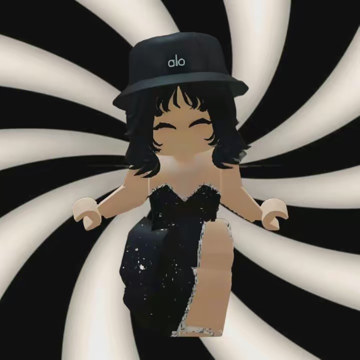 ✭🅅🄰🄻🄴🅁🄸🄰✭