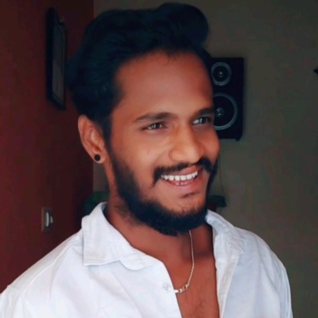 Akash Gowda😎