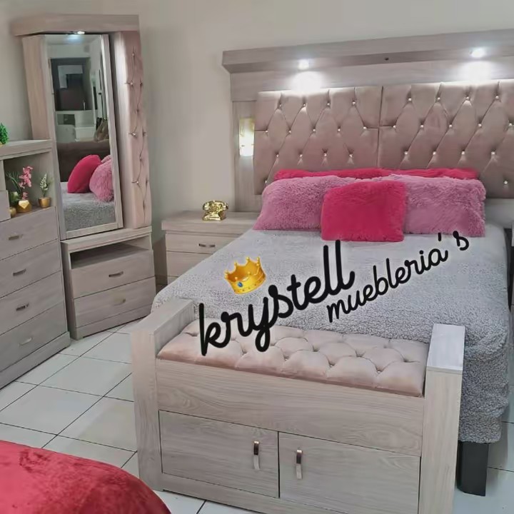 MUEBLERÍA KRYSTELL