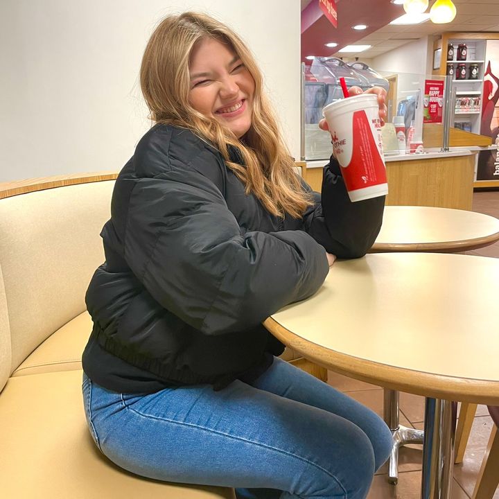 hannah lee✨🫶🏻💕🍒