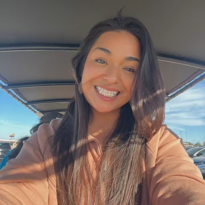 Kathryn ✌🏽🖤🌻