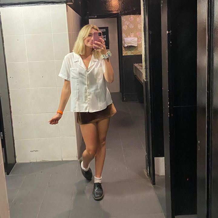 Just lil now, Sofia retired😪