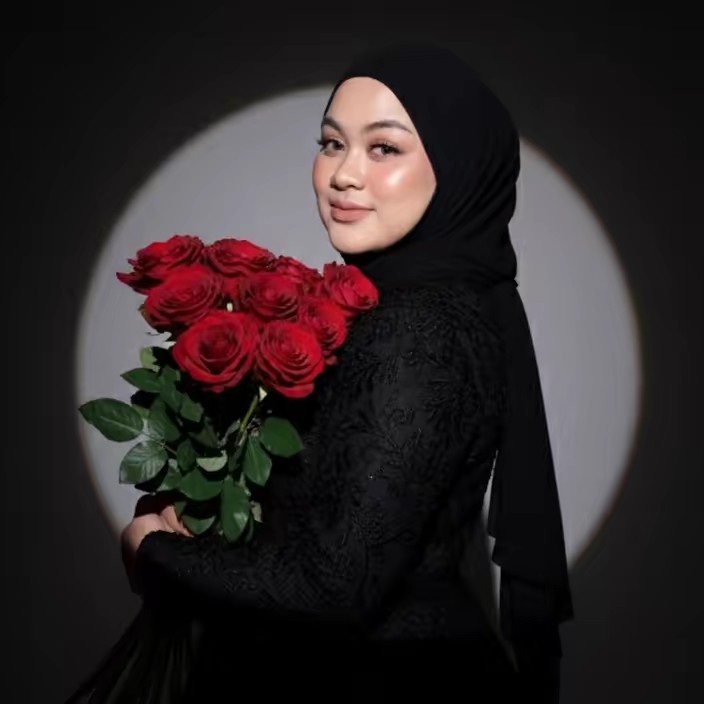 เดอะรีวิววี่ ยังบี