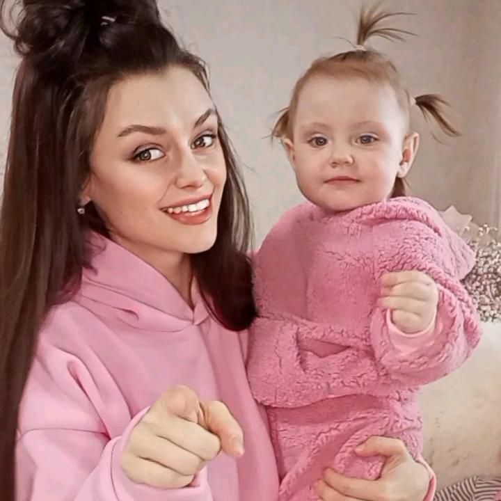 Януля Бондар