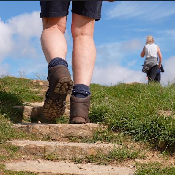 Cotswolds Hiking Retreat