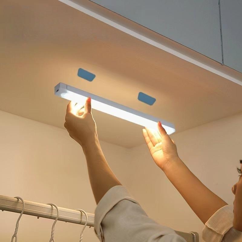 USB Rechargeable Magnetic Cabinet Light for Summer Gift, Lightweight Under Cabinet LED Light, Human Body Sensor Night Light for Closets, Wardrobe, Hallway, Stairway, Kitchen, Home Decor
