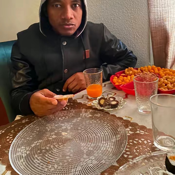 9.5🍍🍫zõųbĕįř 🇧🇪 🍌🔪🍋