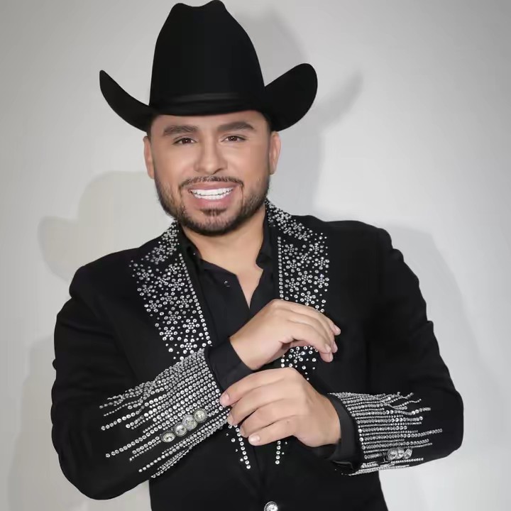 Larry Hernandez