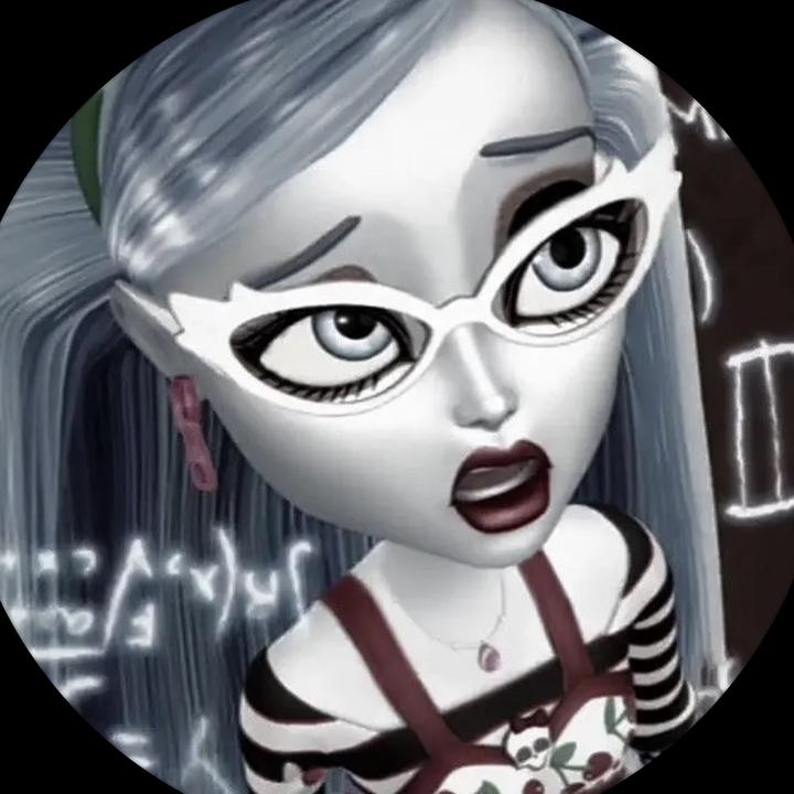 ✨🌍Kay ❤️👻