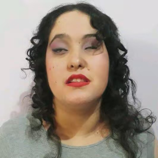 Milena Caroline Antunes Pinhei