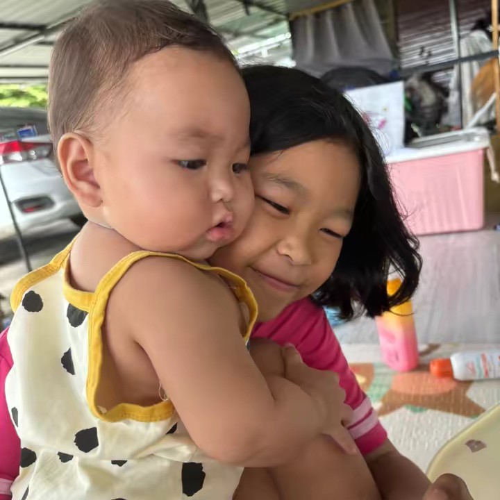 แม่น้องการ์ตูนกับน้องไอติม🍦🎀