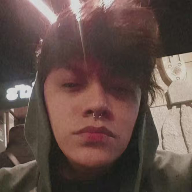 •|Mathews.Ramos|• 🍂°|• 👑