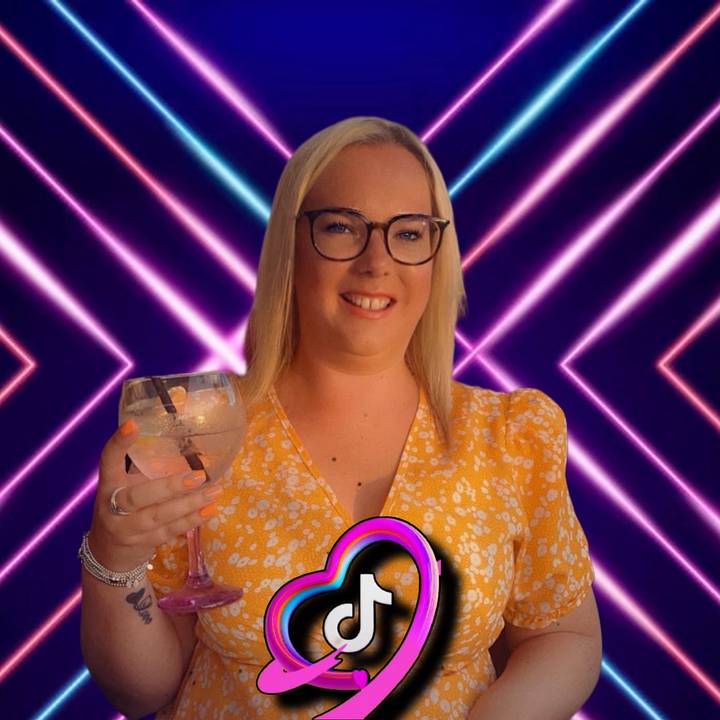 Sophie❤️😘 grow support elite