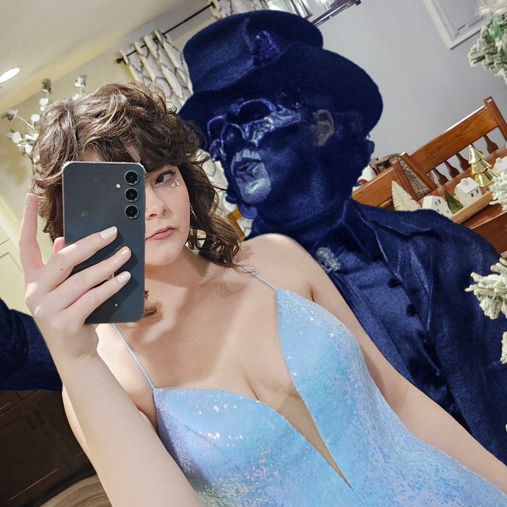 Danny | Perpetua's husband💙💛