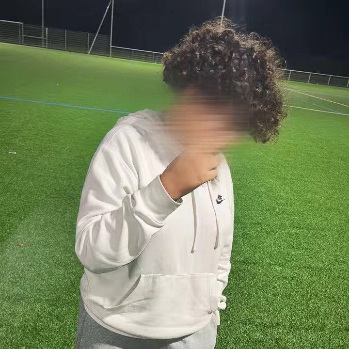 ⠀ ⠀ ⠀ ⠀︎ ︎