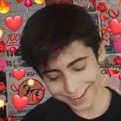Aidan Gallagher is daddy 😩🥵