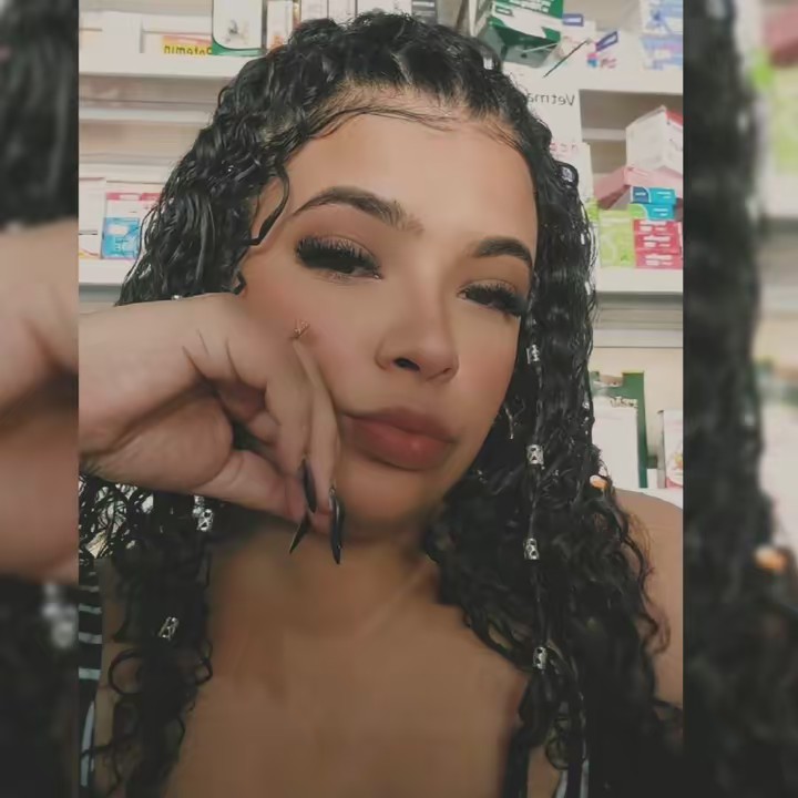 𝔏𝔬𝔬𝔥 🧸