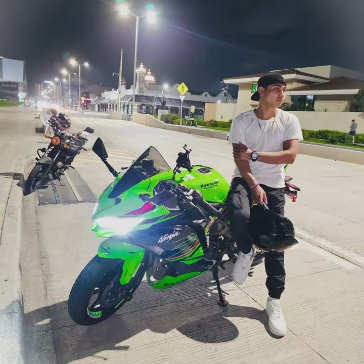 𝑱𝜟𝜞𝜣𝑪𝜢𝜣_𝜵𝜣𝜞𝜯𝜲 🌴🔥