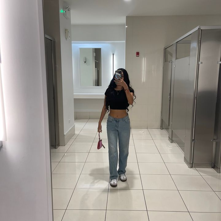 𝚐𝚒𝚣𝚎𝚕𝚕𝚎 ♡