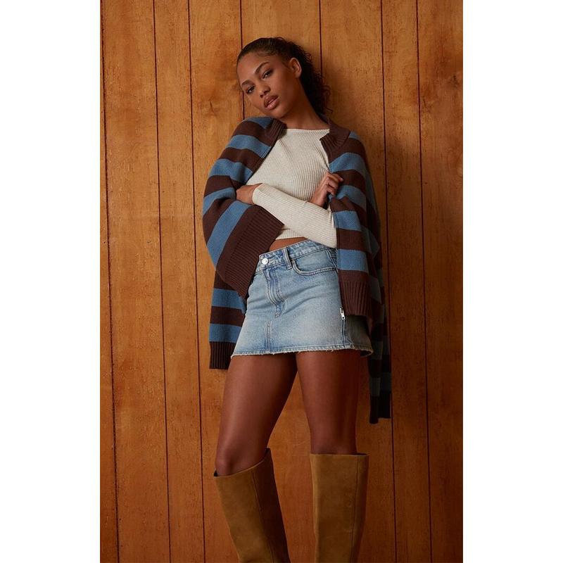 Pacsun Women's Bella Stretch Light Indigo Mid Rise Jean Mini Skirt - Multicolor