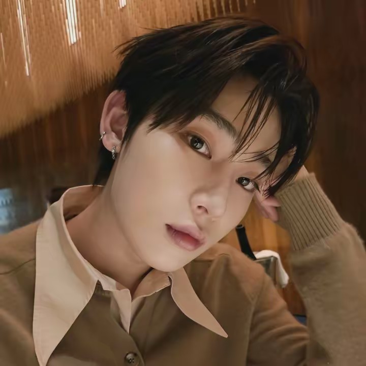 𝑁𝐼𝑁𝐼 🦦.