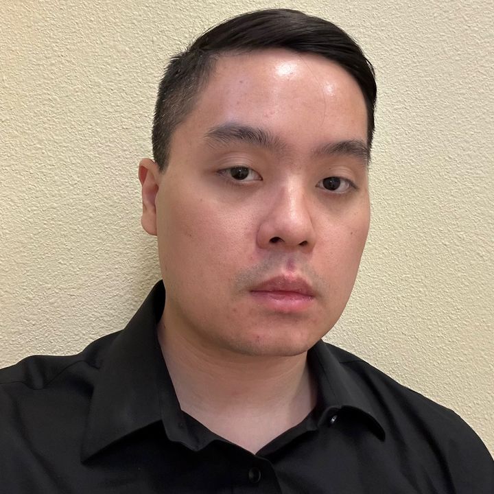 Nguyễn Huy | #SilentHandReach