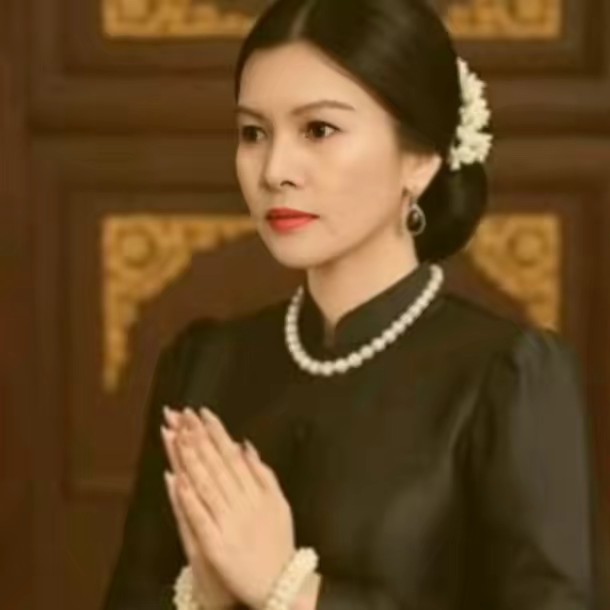 สมฤดี  เพชรเลิศ