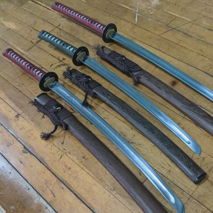 Akado Armory