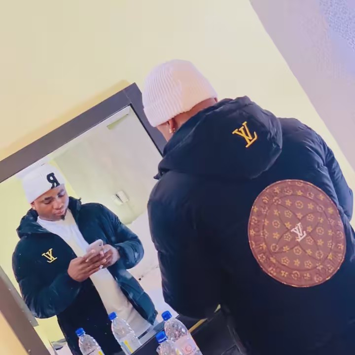 𝓞𝓛𝓤𝓦𝓐𝓓𝓐𝓜𝓘𝓛𝓐𝓡𝓔 🦁✨