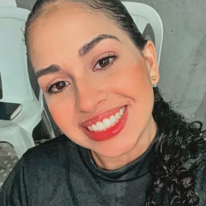 CYNTHIA TENORIO 💡