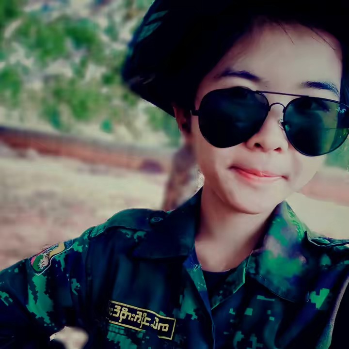 လွၼ်ႇတိုဝ်🇱🇹💜