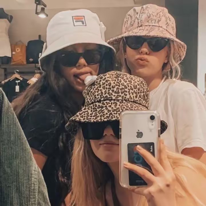 𝐚𝐯𝐞𝐫𝐲 🦋