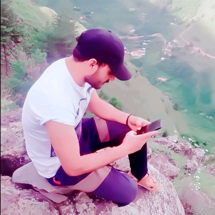 𒆜KASHMIRI𒆜🍁