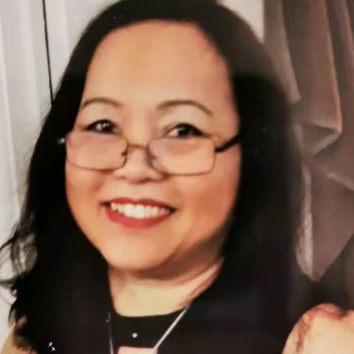 I'm a strong 💪 and 😊